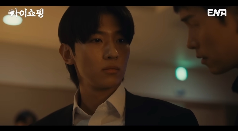 “발연기 <b>논란</b>?”…<b>덱스</b>, 첫 드라마 출연에 엇갈린 반응