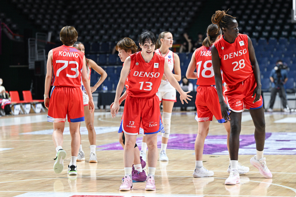 ‘히트다 히트’ <b>세키 나나미</b> 35점 폭발! <b>우리은행</b>, 삼성생명에 81-69··...