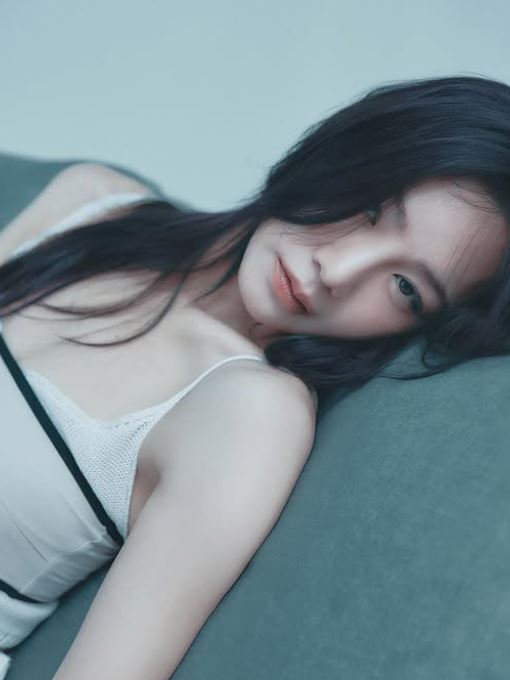 <b>한지은</b>, ‘<b>도마뱀 학대</b>’ <b>의혹</b>에 “건강해” 해명