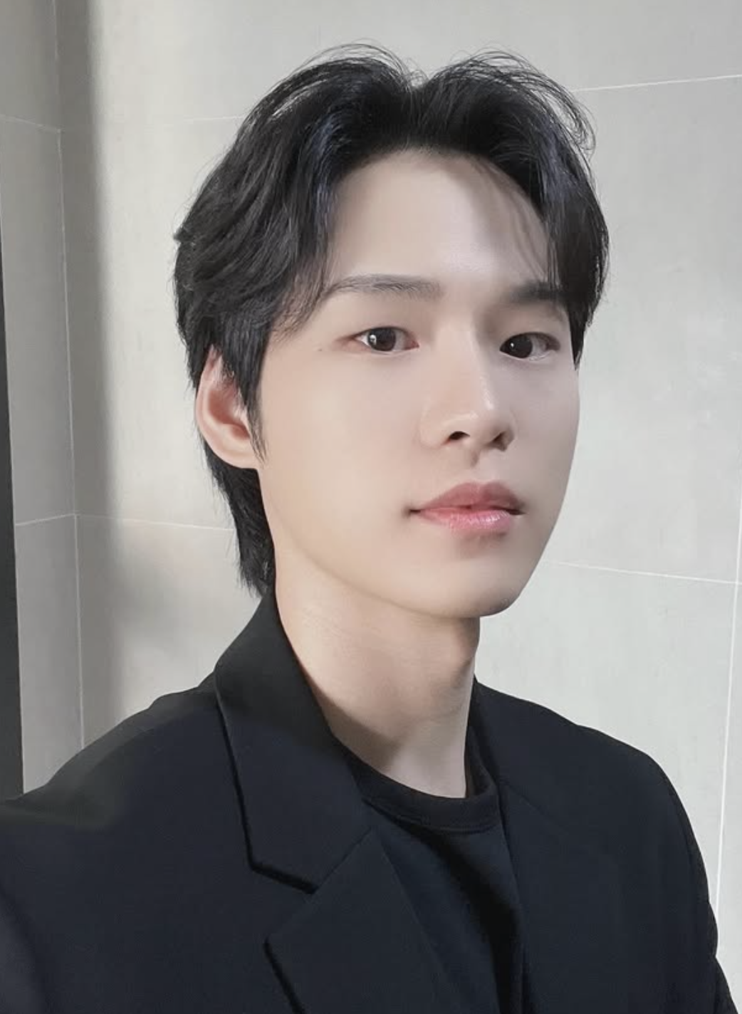 <b>윤지온</b> “기억 못 할 정도로 취해”…오토바이 <b>음주운전 논란</b> 사과