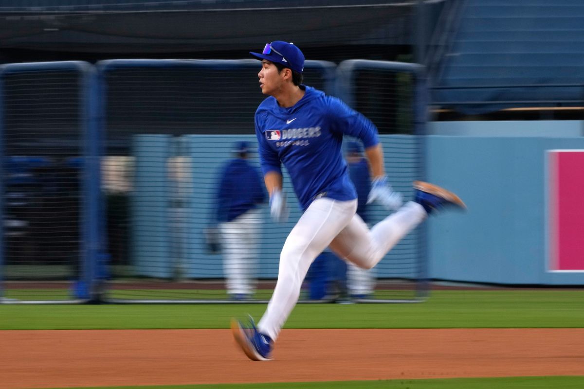 <b>다저스 김혜성</b>, <b>가을야구</b>도 뛴다… WC 26인 로스터에 이름 올렸다