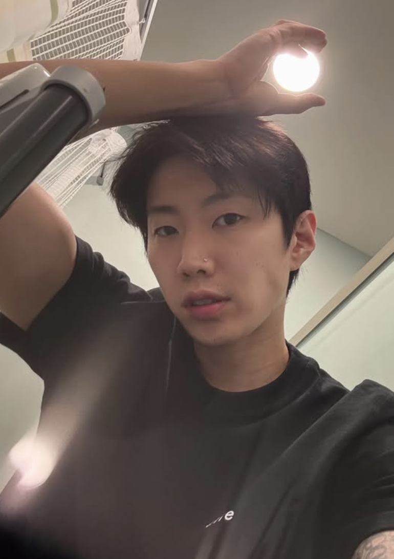 <b>박재범</b>, <b>유방암</b> 캠페인 공연 <b>논란</b>에 사과…"불편했다면 죄송"
