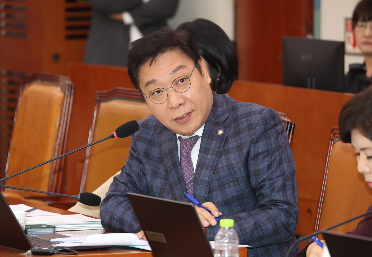 [2025 문체위 국감] 민낯 드러나는 체육계…전주 <b>올림픽</b> ‘제자리걸음’...