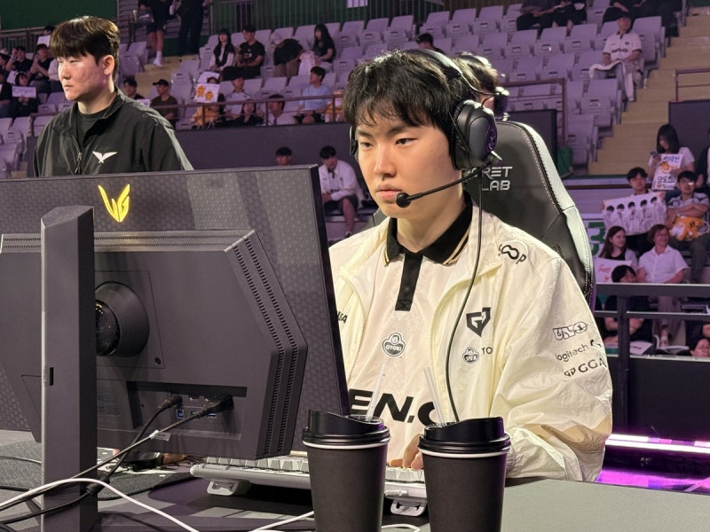 [로드 투 MSI] <b>젠지</b>, <b>KT</b> 상대로 <b>3</b>:<b>0</b> 완승…내일 T1과 2시드 걸고 경쟁