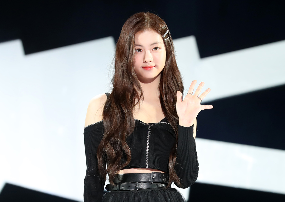 '르세라핌 탈퇴' <b>김가람</b>, 배우로 새 출발