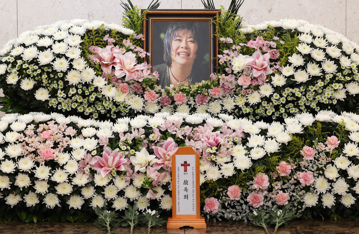 “너무 빨리 갔다”…‘70년대 디바’ 가수 옥희 별세, 홍수환·한지일...