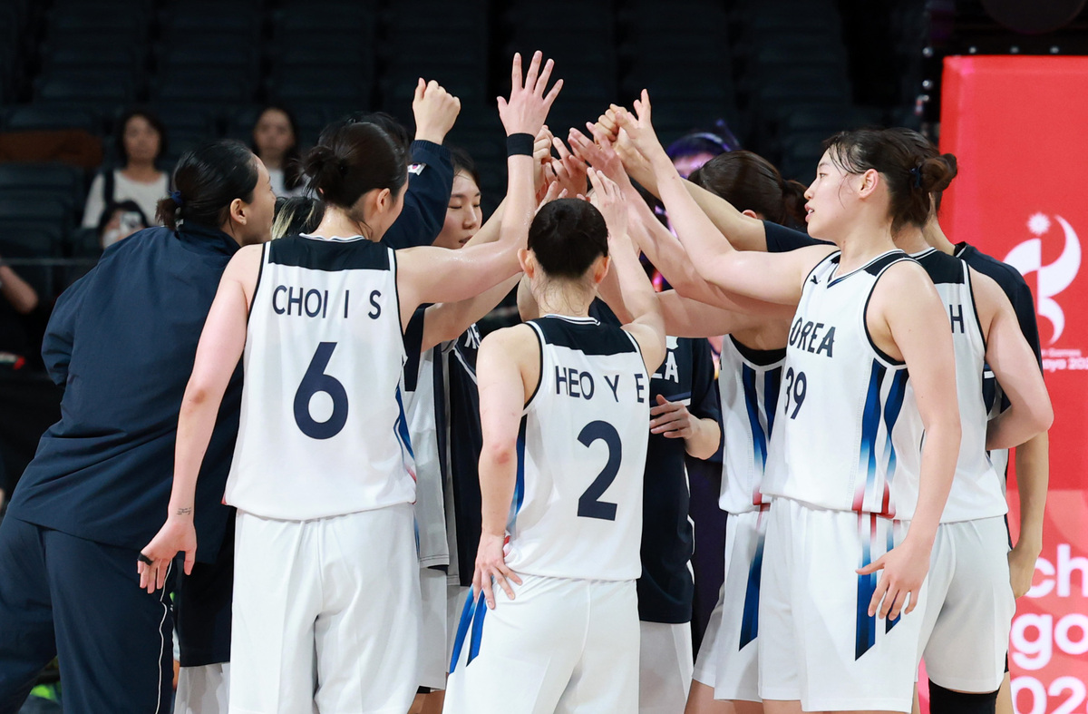 남자<b>농구</b> 쏘아올린 金, <b>여자농구</b> 잇는다… 12년 만의 동반 우승 도전