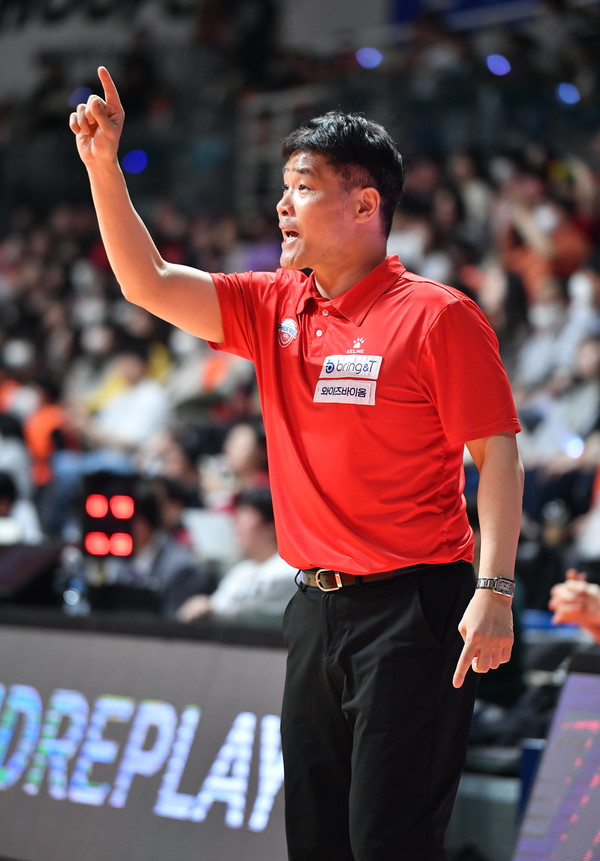 “到4强为止取得1胜”，现代摩比斯队主教练表示“没有太大的变化”