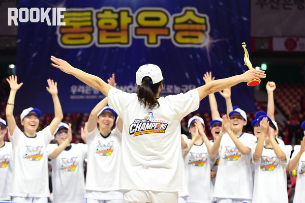 [12월호] FA 연쇄 이적부터 항저우 참사까지, 2023 국내농구 10대 뉴스