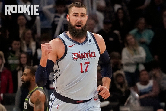 리투아니아 특급 듀오가 NBA서도 뭉친다... 잭 라빈 품은 SAC, 빅맨까지 트레이드로 영입