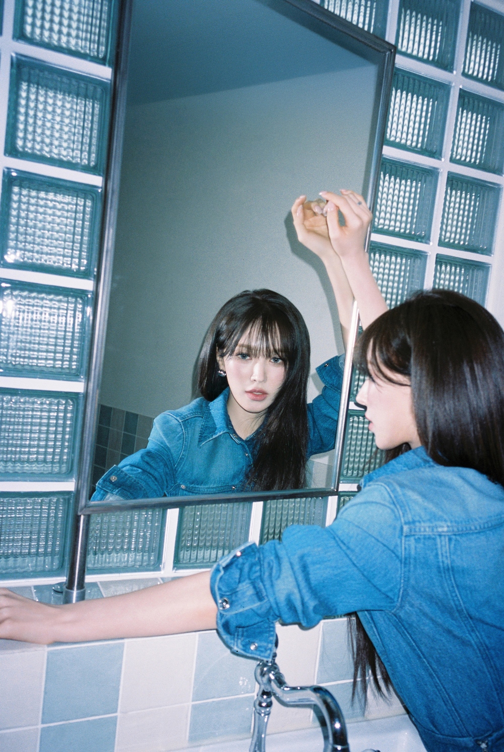 <b>웬디</b>, 데뷔 첫 <b>시구</b> 나선다 "경기에 보탬 되길"