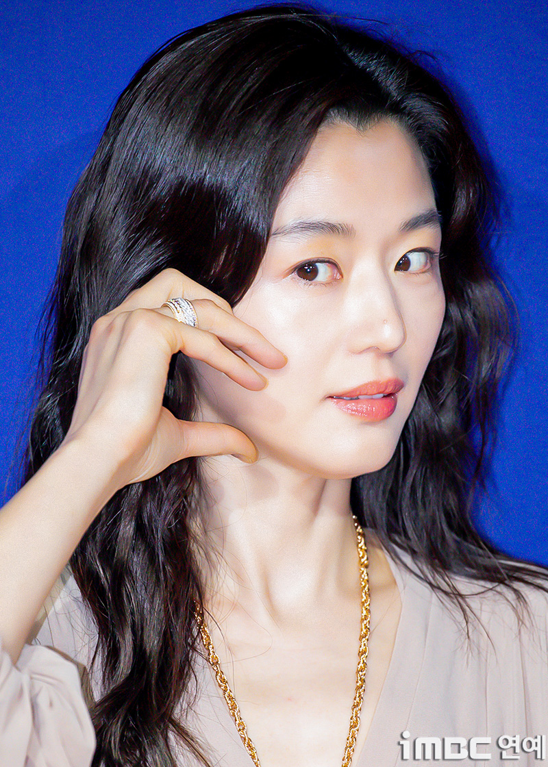 <b>전지현</b>, <b>FA</b> 대어 된다 "재계약하지 않기로" [공식입장]