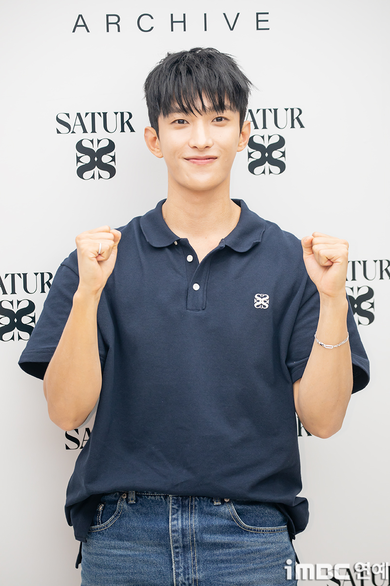 [<b>포토</b>] <b>세븐틴 도겸</b>, 여심 헌터스