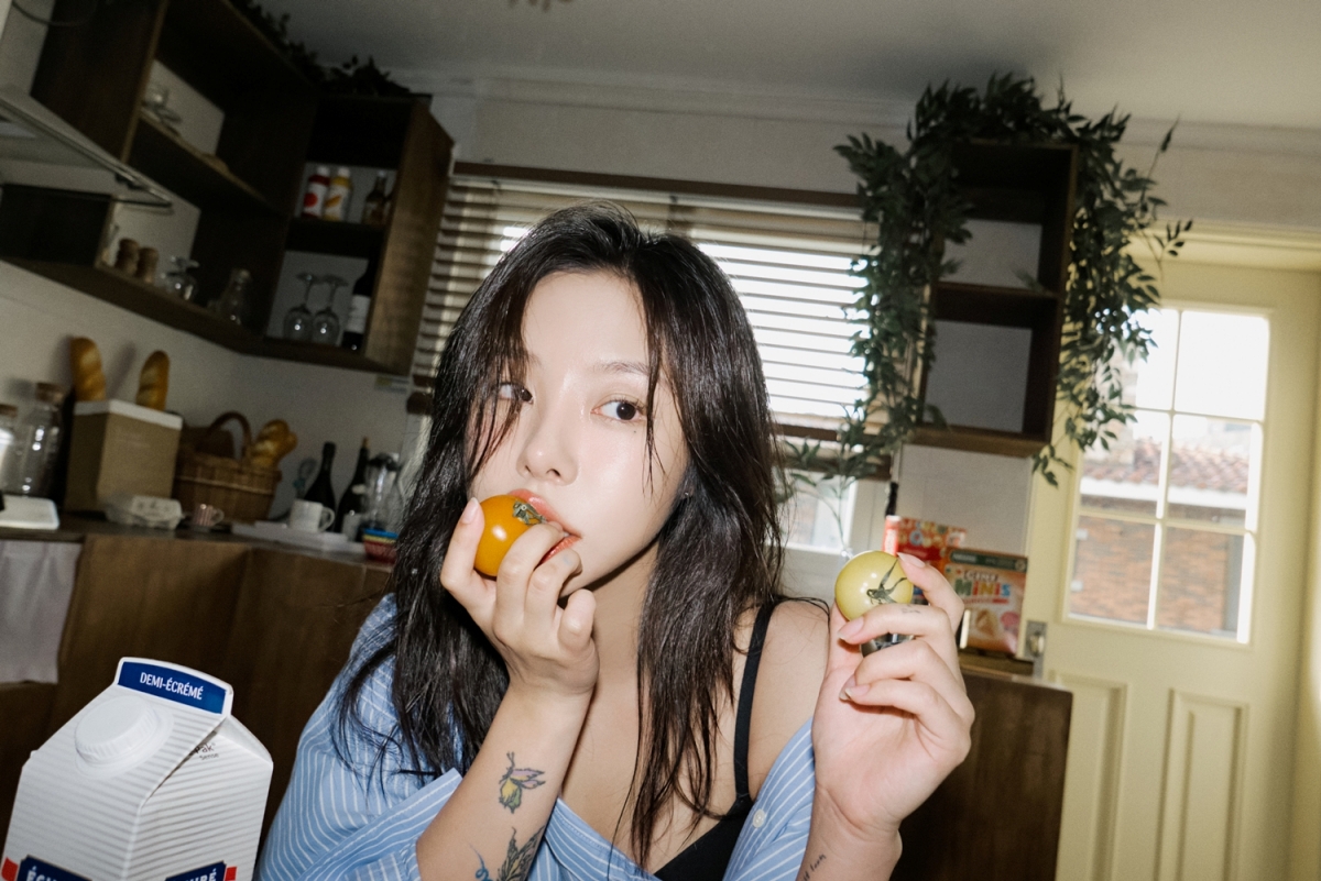 <b>마마무 휘인</b>, <b>에이핑크</b>와 한솥밥…위드어스行 [공식]