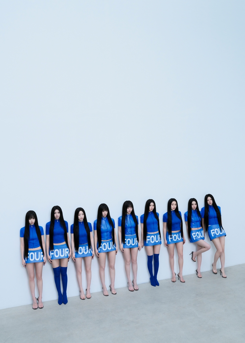 <b>트와이스</b>, 데뷔 10주년 <b>커리어 하이</b>ing "<b>스포티파이</b> 美 차트 최고"