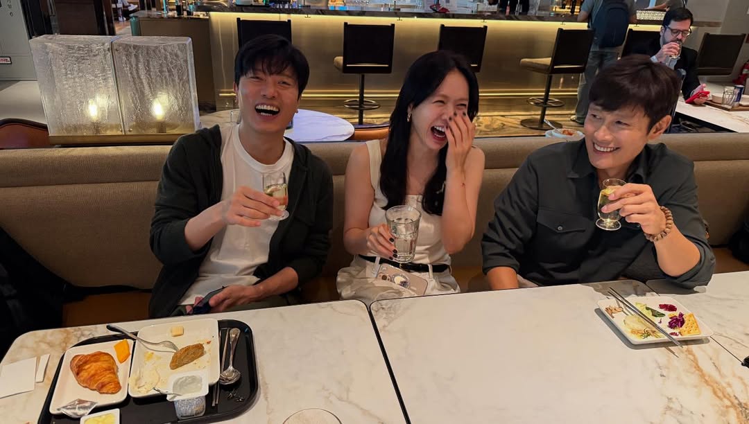 베니스 行 <b>손예진</b>, 돌연 사라진 <b>부계정</b>에 "<b>삭제</b> 이유 나도 몰라" [소셜i...