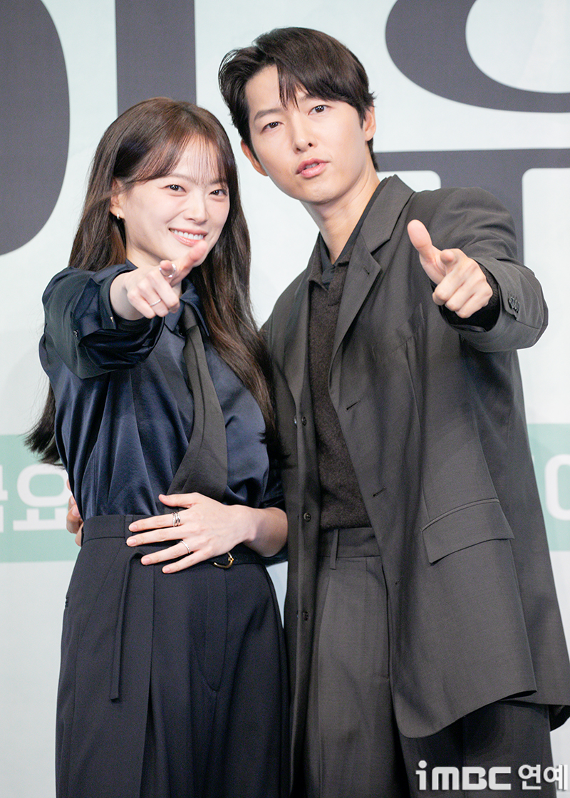 '마이 유스' <b>천우희</b> "<b>송중기</b>와 <b>멜로</b> 하며 '<b>멜로</b>가 체질'이라 느껴"