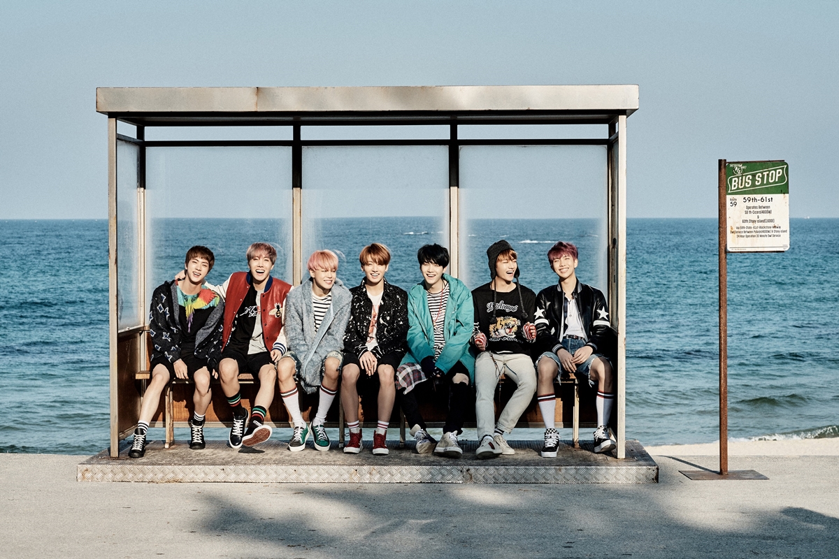 <b>방탄소년단</b> ‘<b>봄날</b>’, 21세기 최고의 노래 37위…“K-팝 중 최고”