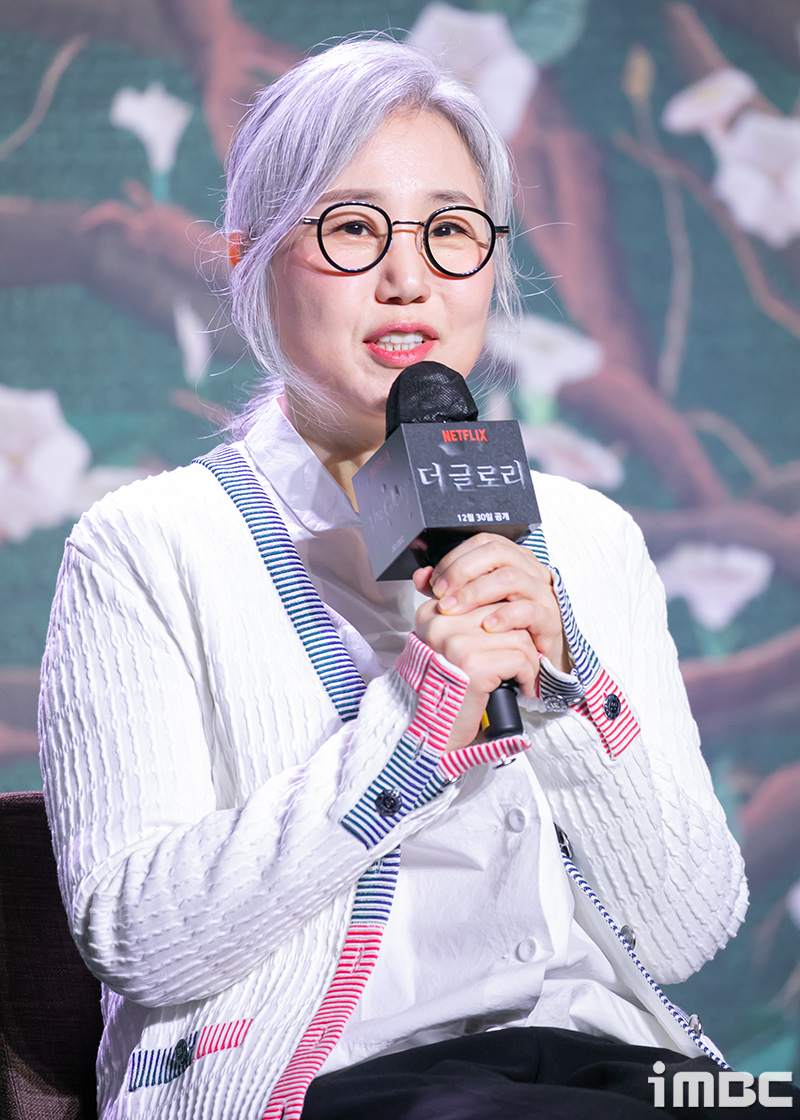'<b>다지니</b>' 김은숙 작가 "특별 출연 수락해준 송혜교 하빕티"