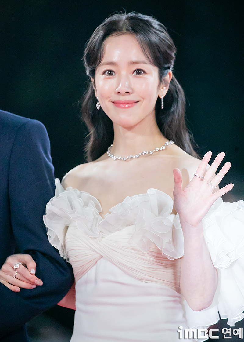 한지민 협박한 30대女, 재판 넘겨져…"최정훈과 <b>열애설</b>에 분노"