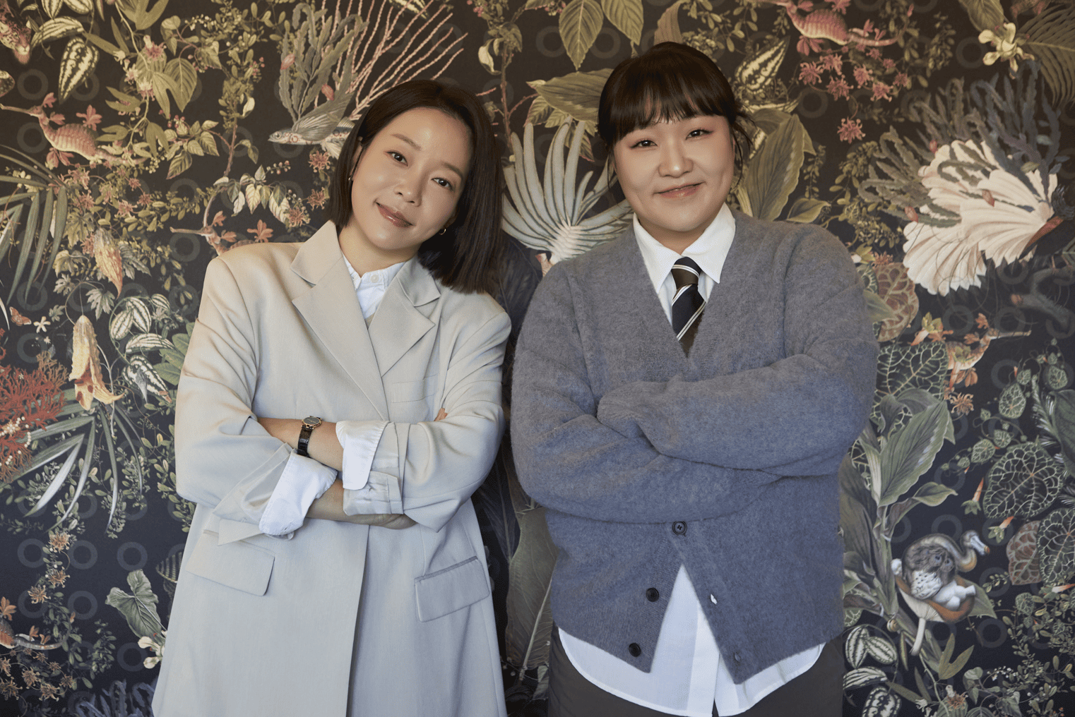 "송강·박정민 와줬으면"…<b>이수지</b>·<b>정이랑</b>의 '<b>자매다방</b>' 원픽 게스트 [인...