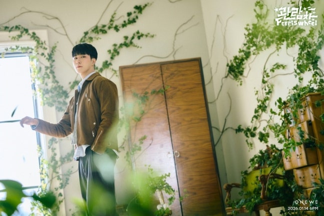Harin, Dongmyeong, and Giuk's personal concept photos