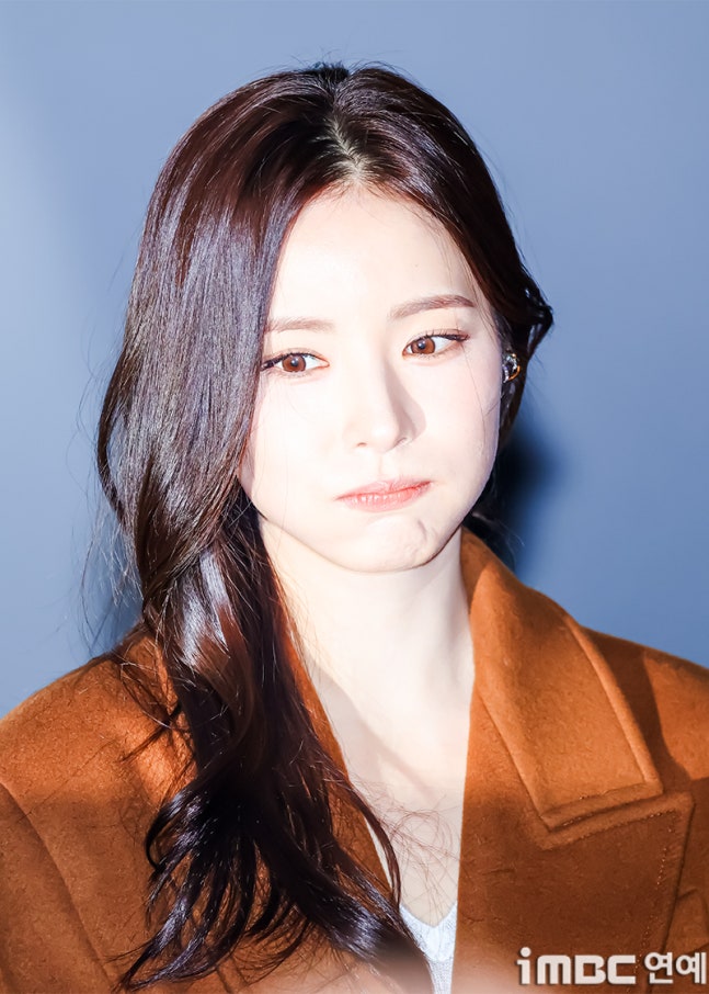 신세경 팬서비스 열기