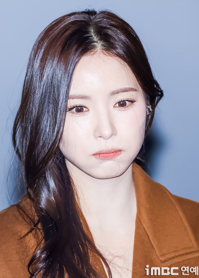 신세경 팬서비스 열기