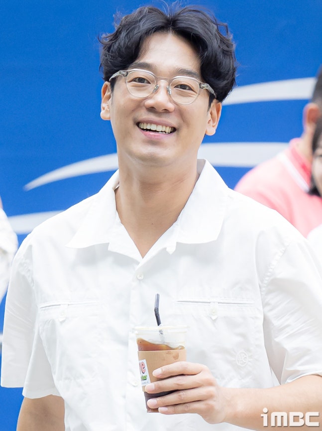 金南喜加盟《不是和你談的戀愛》演繹李永道 劇情聚焦十年情侶糾葛