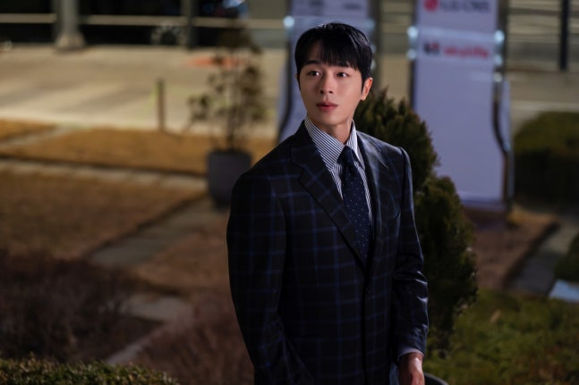 權赫《在你燦爛的季節》溫暖詮釋延太錫 角色與宋嘏煐動人情感交織