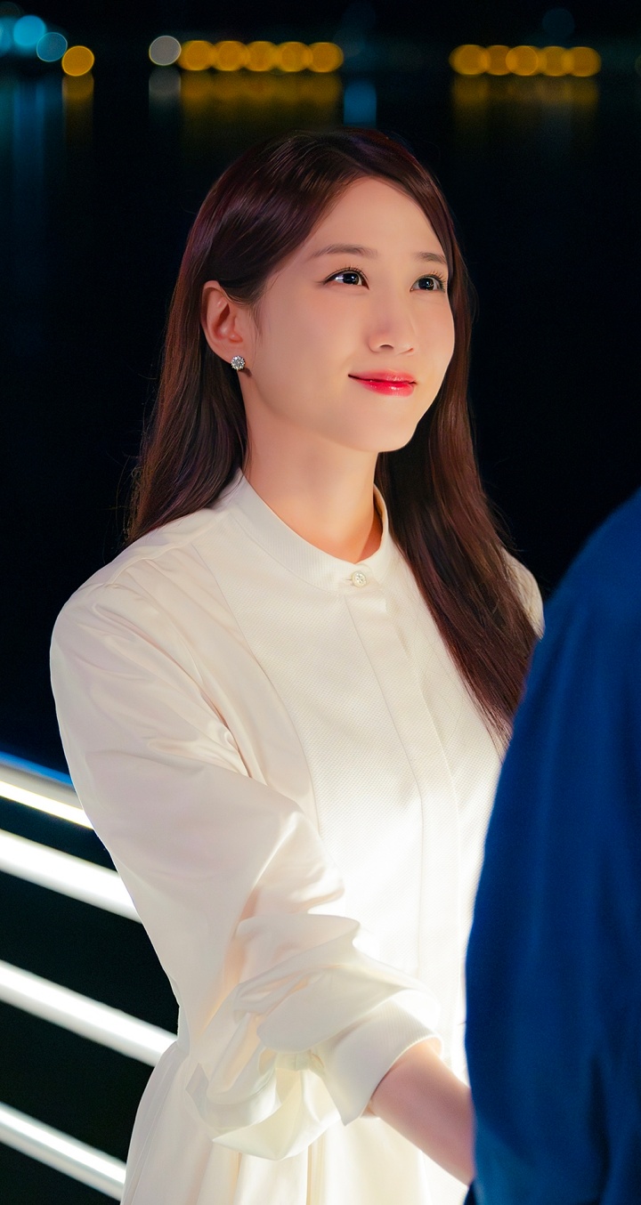 '<b>오싹한 연애</b>' <b>박은빈</b><b>양세종</b>, 싱가포르 데이트 시작…입맞춤까지 직진...