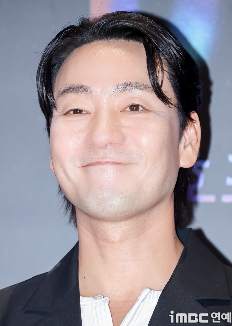 <b>박해수</b>, 두 아이 아빠 됐다…"<b>둘째 득남</b>" [공식입장]