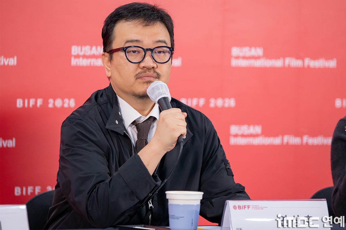 연상호 감독 "신작 '<b>실낙원</b>', AI 시대에 던지는 '인간성'이란 화두" [BIF...