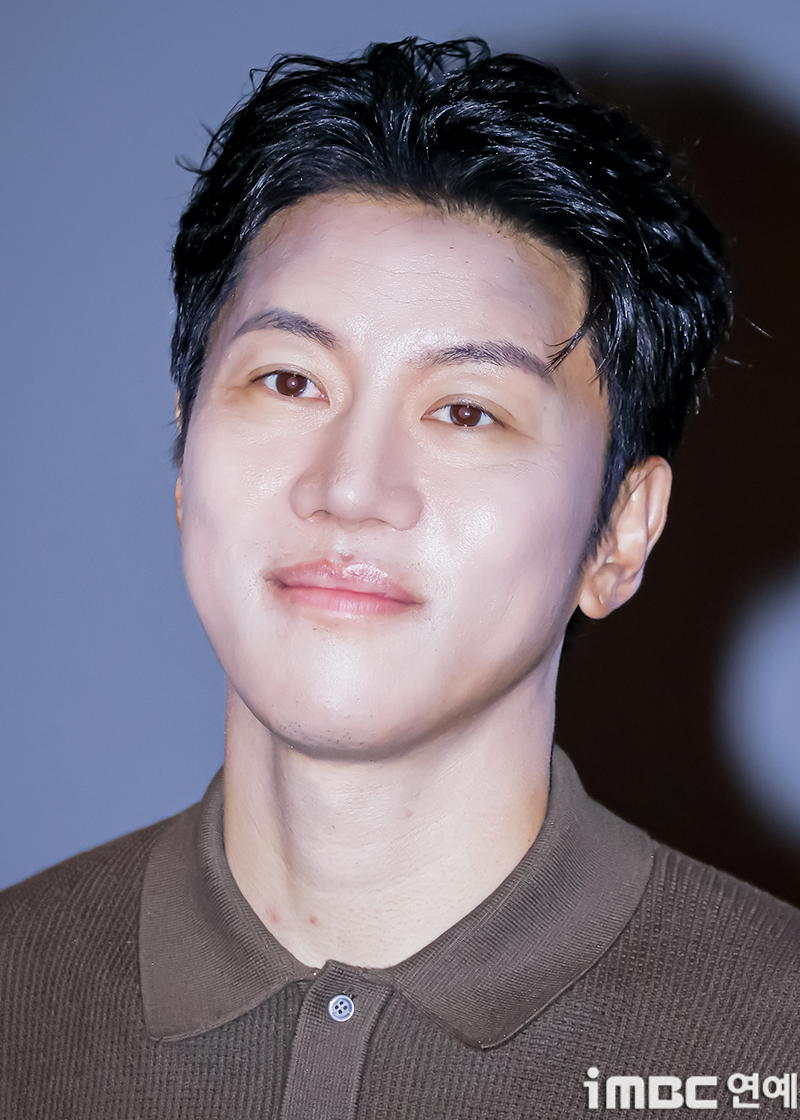 '호프' <b>음문석</b>, 내년 1월 <b>결혼</b>한다 [공식입장]