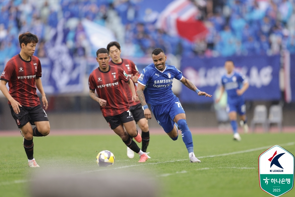 '김지현 원톱 vs 갈레고 제외' <b>수원</b>-<b>부천</b> 선발 명단 발표