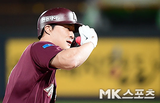 ‘김하성 4안타 1홈런’ 키움, kt 누르고 전날 패배 설욕 [MK현장]