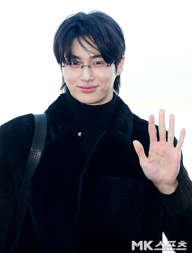 ‘10억 <b>기부</b>’ 세븐틴→<b>변우석</b>·공유, 최악의 산불 재난에 마음 모은...