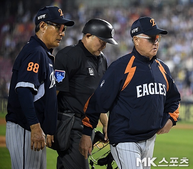 ‘4실책+단 2득점에 와이스 조기강판까지’ 세밀함 떨어진 <b>한화</b>, 삼성에...