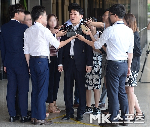 선수협 “특정인 수단 전락 <b>키움</b>, <b>기형적 운영</b> 정상화 촉구” 이장석 키...
