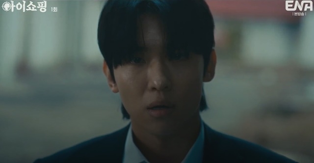 “예능인 <b>덱스</b>는 좋은데...” 배우 김진영에 쏟아지고 있는 ‘발연기’...