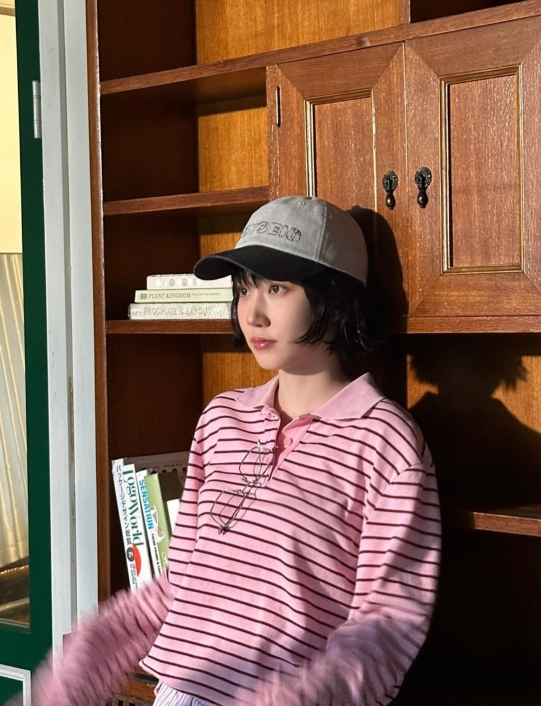 <b>박은빈</b>, 숏컷에 핑크까지…‘변신이 직업이네’
