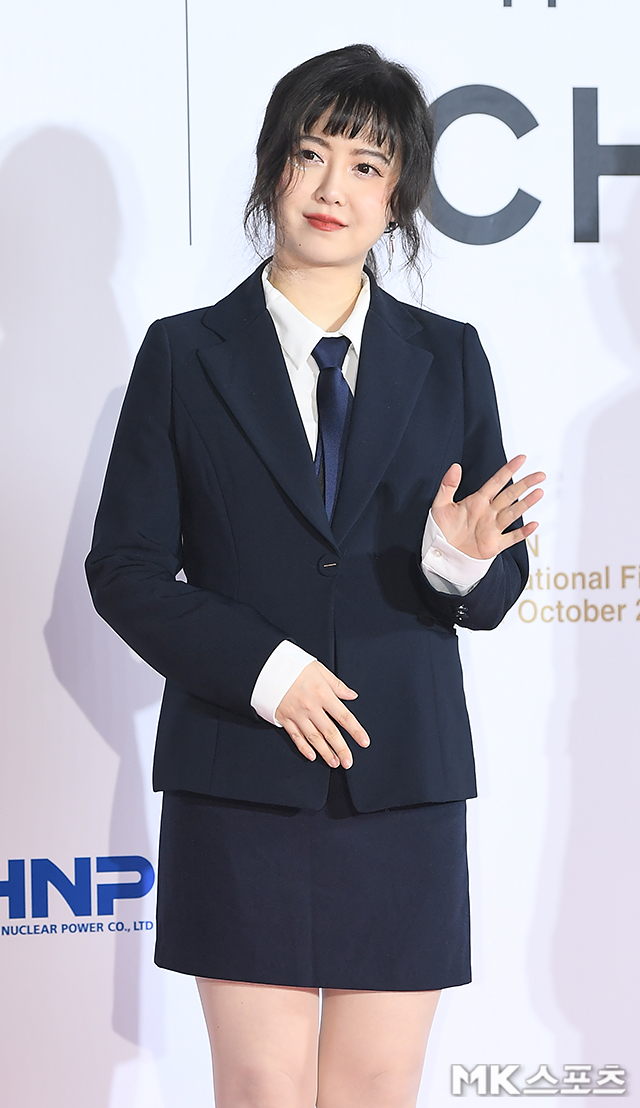 <b>구혜선</b> “미디어서 <b>안재현</b>과 이혼 언급은 <b>2차 가해</b>...당장 중단되길” ...