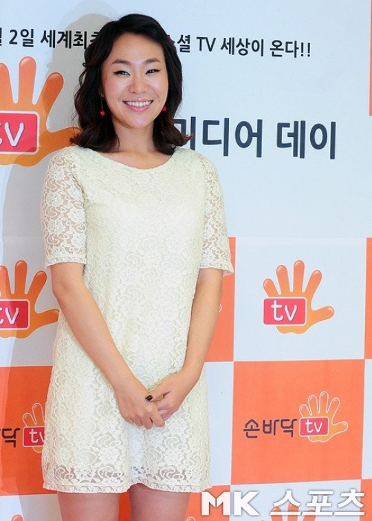 ‘유튜브 <b>허위광고</b>’ <b>정주리</b>, 눈물의 <b>사과</b>문…“믿고 구매해준 분들께...
