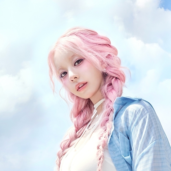 <b>주니엘</b>, 오늘(26일) 희망적 메시지 담은 신곡 ‘<b>혜성</b>’ 발매...1년 5개월...