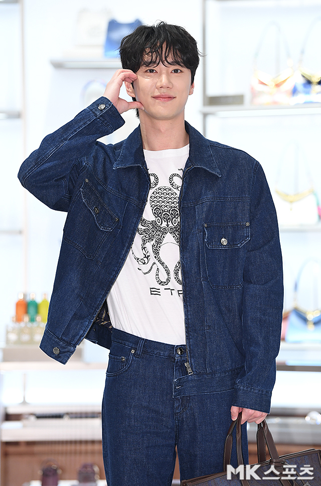 <b>이준영</b>, 1인 2역 도전…새 드라마 ‘<b>신입사원 강회장</b>’ 캐스팅[공식]