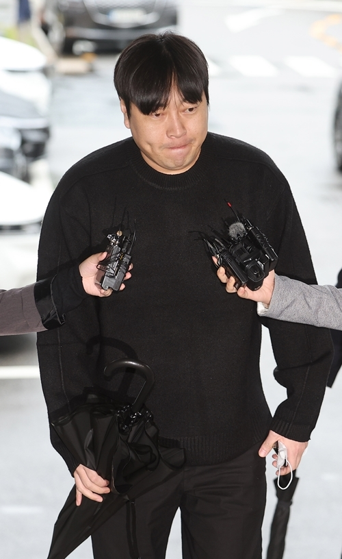 [속보]<b>이진호</b> 음주운전 신고한 <b>여자친구</b> 숨진 채 발견…경찰 “정확한 ...