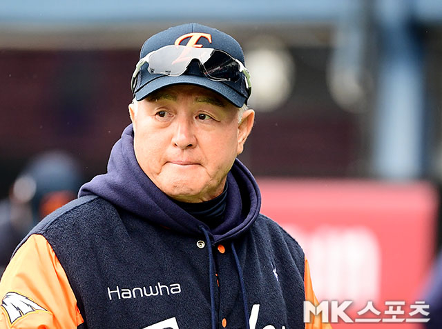 <b>한국시리즈</b> 1차전 앞둔 <b>김경문 감독</b> [MK포토]