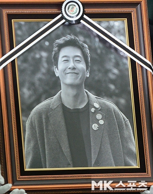 “열정 넘쳤던 구탱이형”…故 <b>김주혁</b>, 오늘(30일) <b>8주기</b>