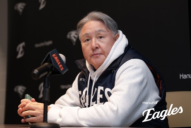 한화, 또 실패한 <b>김경문</b>표 <b>믿음 야구</b>? 더 중요한 건 타이밍이다 [MK초점...