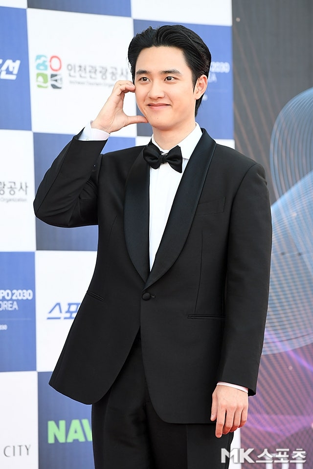 <b>도경수</b>, 주지훈과 한솥밥…<b>블리츠웨이</b>와 <b>전속계약</b>[공식]